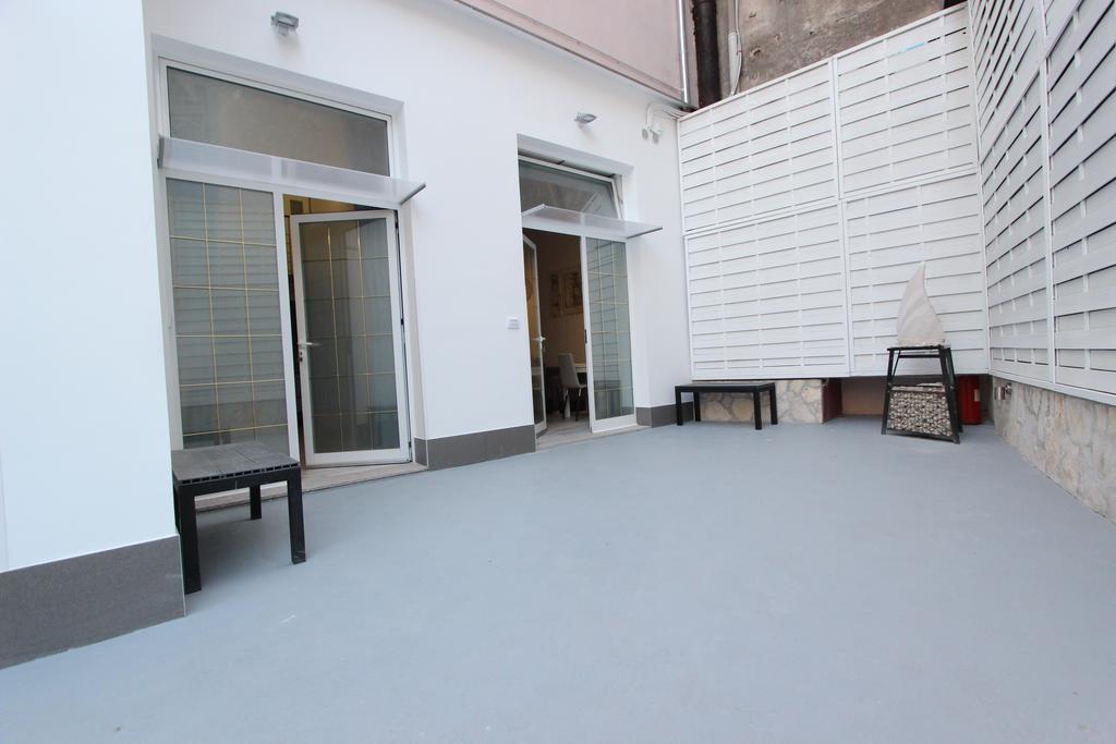 Urban Apartments Pula Ngoại thất bức ảnh